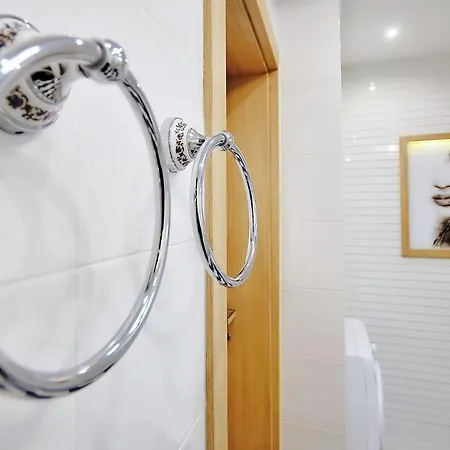 Piękna Dama Z Kołobrzegu *