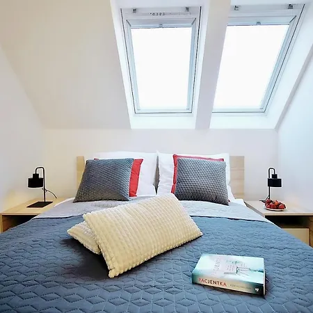 50 M Do Plazy Thobruk Piekna Dama Z Kolobrzegu Apartment Kolobrzeg