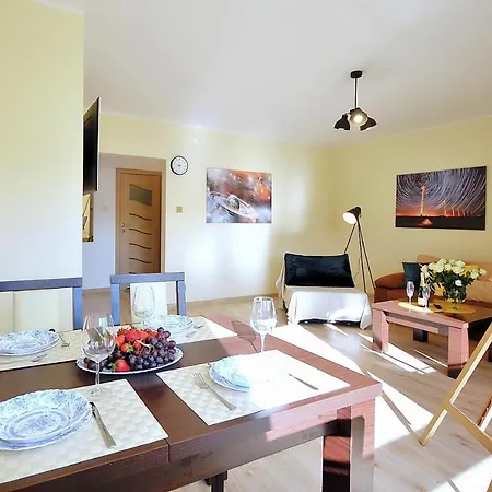 50 M Do Plazy Thobruk Piekna Dama Z Kolobrzegu Apartment Kolobrzeg