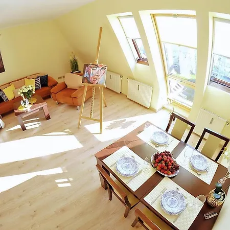 Apartment 50 M Do Plazy Thobruk Piekna Dama Z Kolobrzegu Kolobrzeg